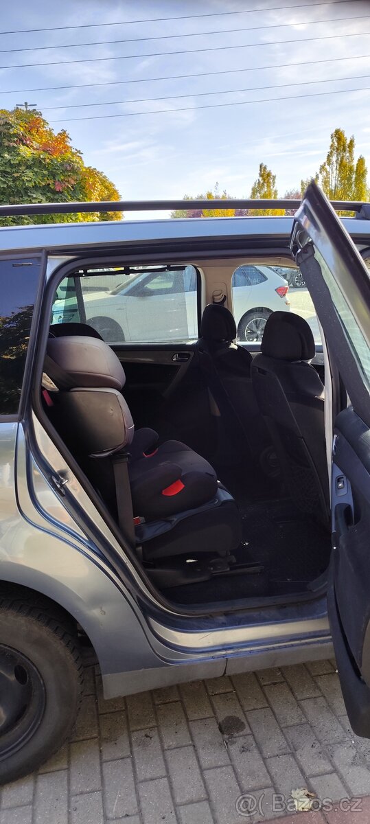 Citroen C4 grand picasso 1.6hdi - 9