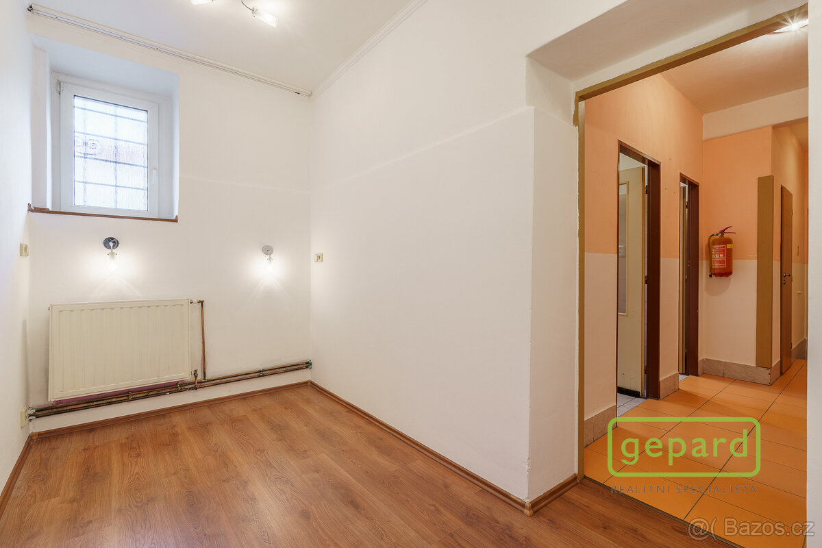 Prodej nemovitosti 120 m², Rohová 548/1, Karlovy Vary - 9