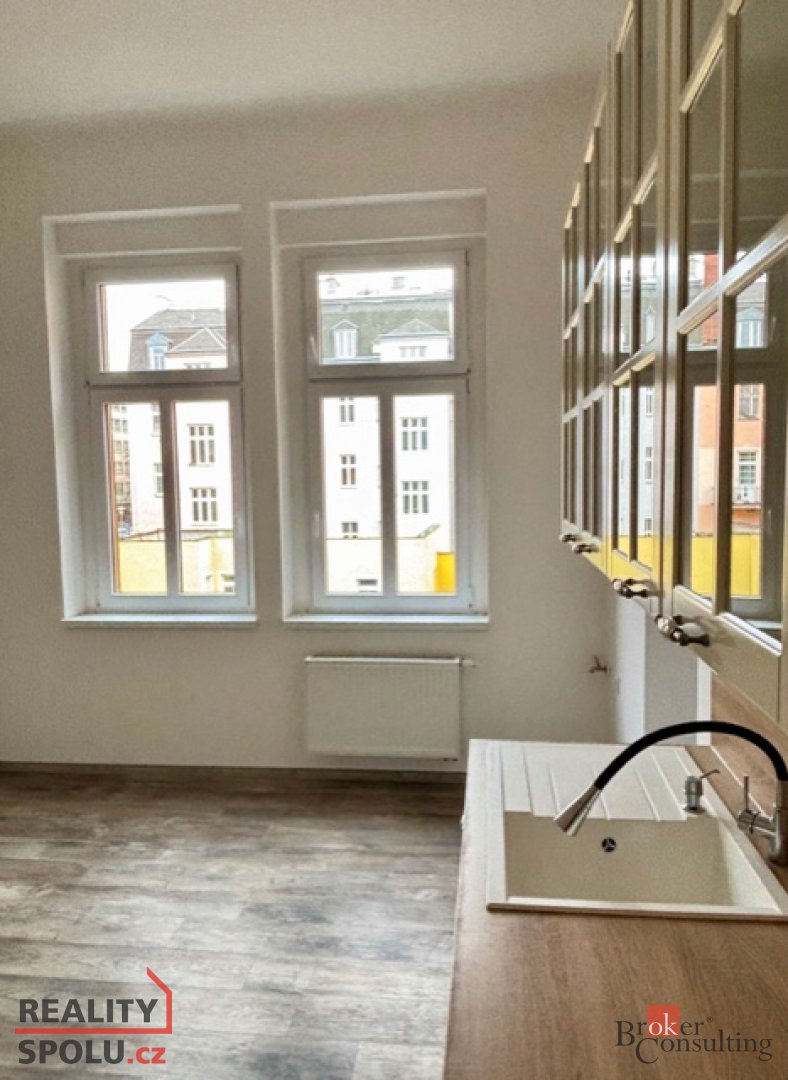 Pronájem, byty/2+1, 61 m2, Wolkerova 1512/4, 36001 Karlovy V - 9