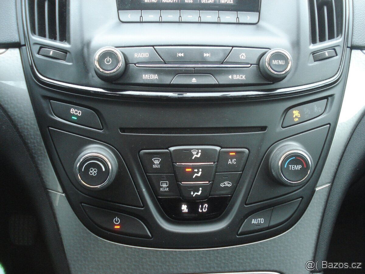 Opel Insignia 2.0 CDTi 1. Majitel - 9