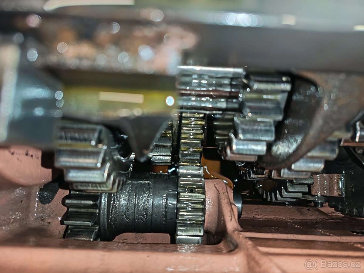 Podvozek Zetor 6718 - 9