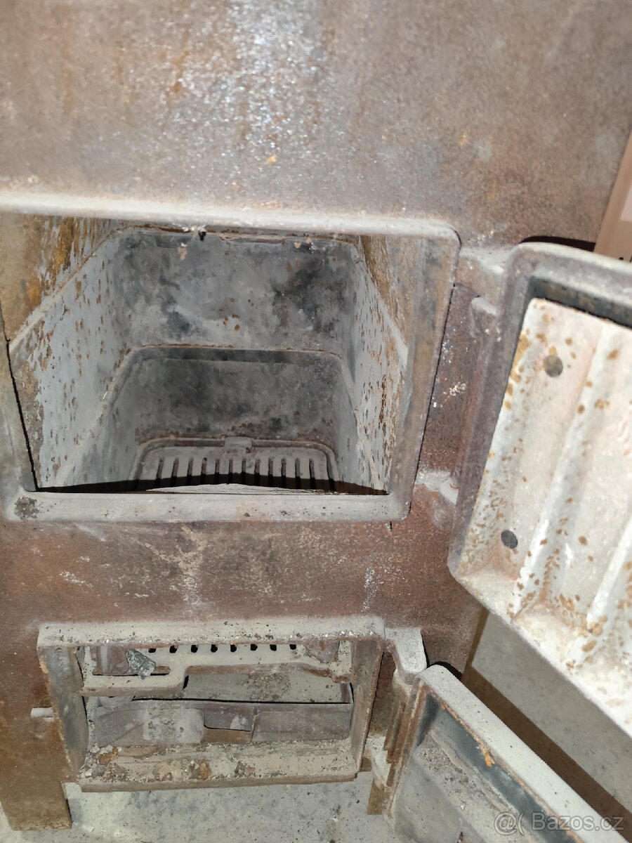 Litinová kamna - 9