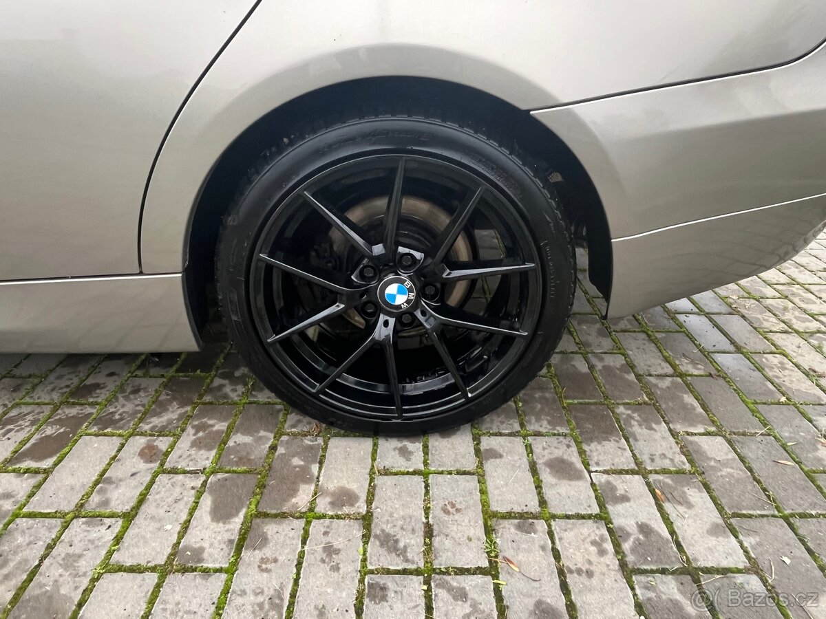 BMW 3 e90 320d 120 kw - 9