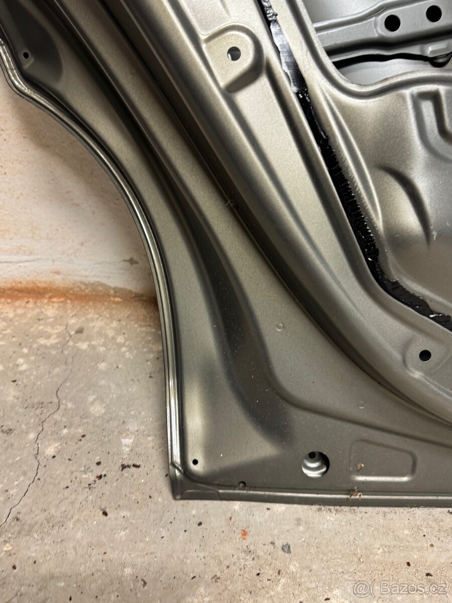 Toyota Yaris Cross, LZ dveře - 9