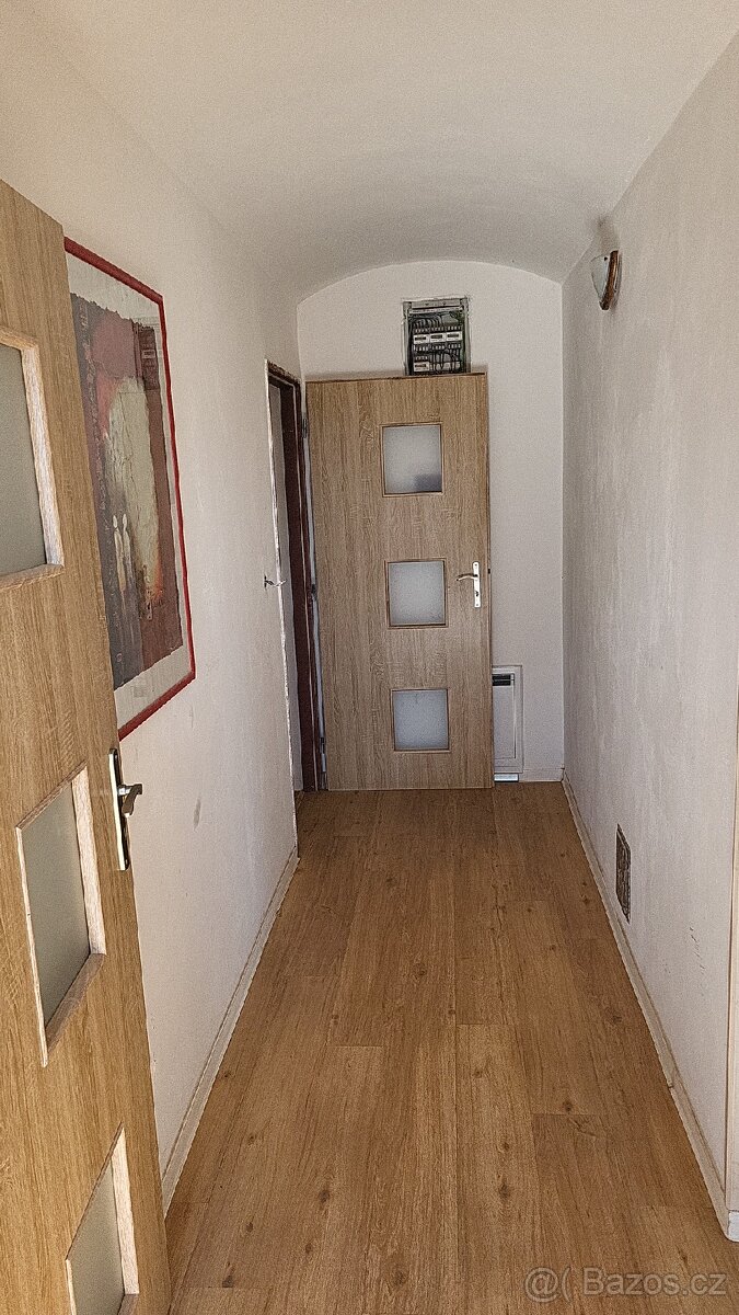 Hledá se nový pán domu v Modlanech u Teplice - 9