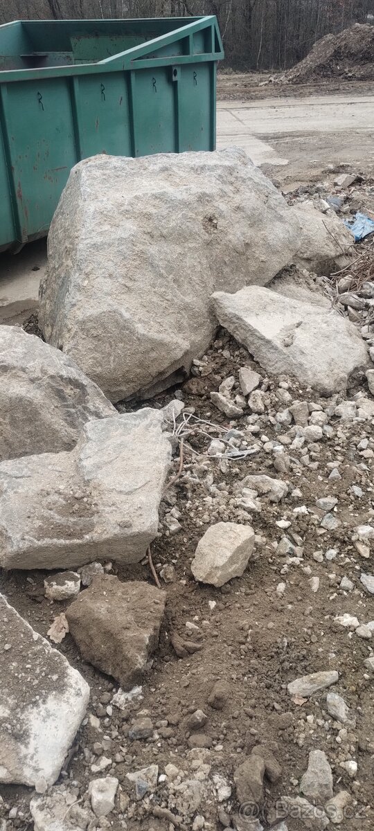Kameny do zahrady - 9