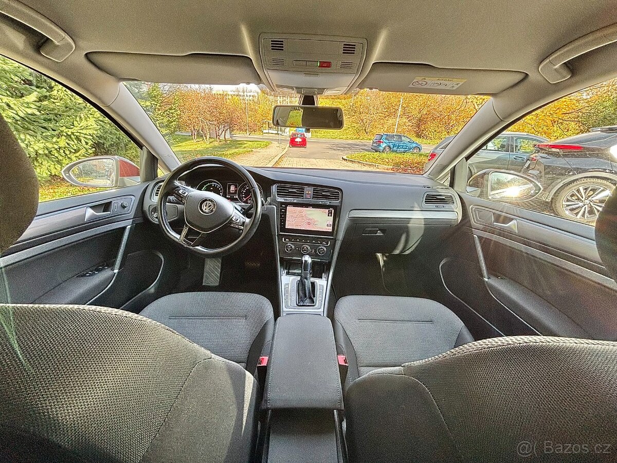 Volkswagen eGolf, 100kW, ACC, LED - 9