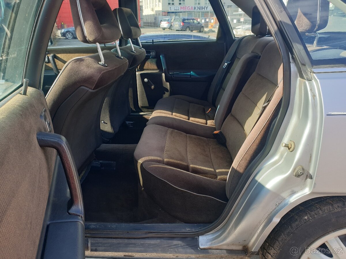 1987 Audi 100 c3 doutník sedan 5V 2.3 benzín - 9