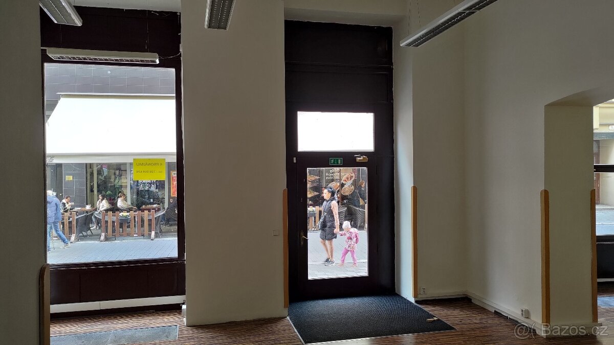 Obchodní prostor velikosti cca 105m na ul. Josefská 16, Brno - 9