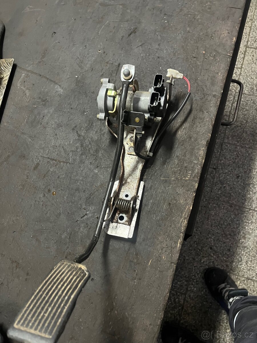 Díly Nissan Patrol y61 3.0 - 9