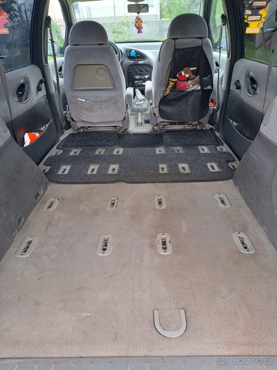 Ford Galaxy 1.9 TDI - 9