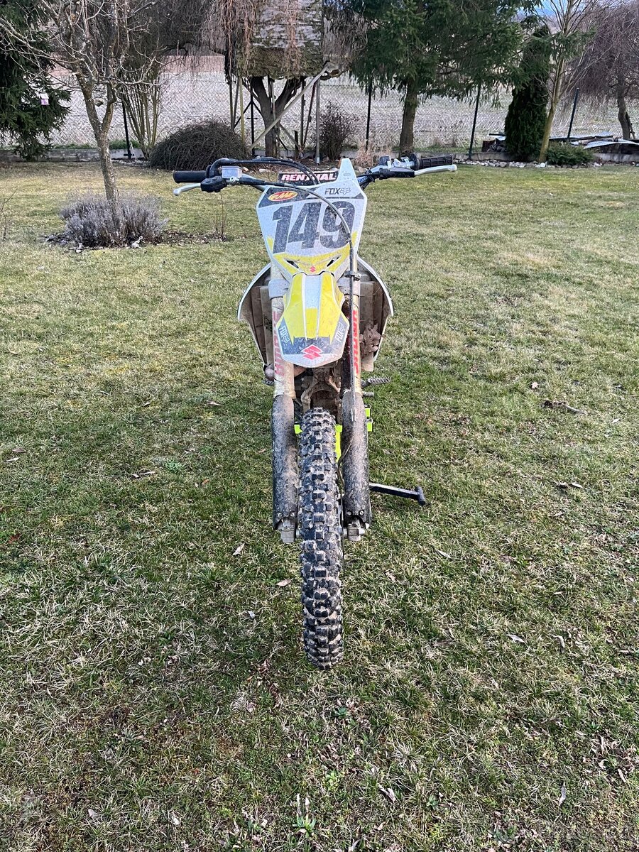 Suzuki rmz 450 - 9