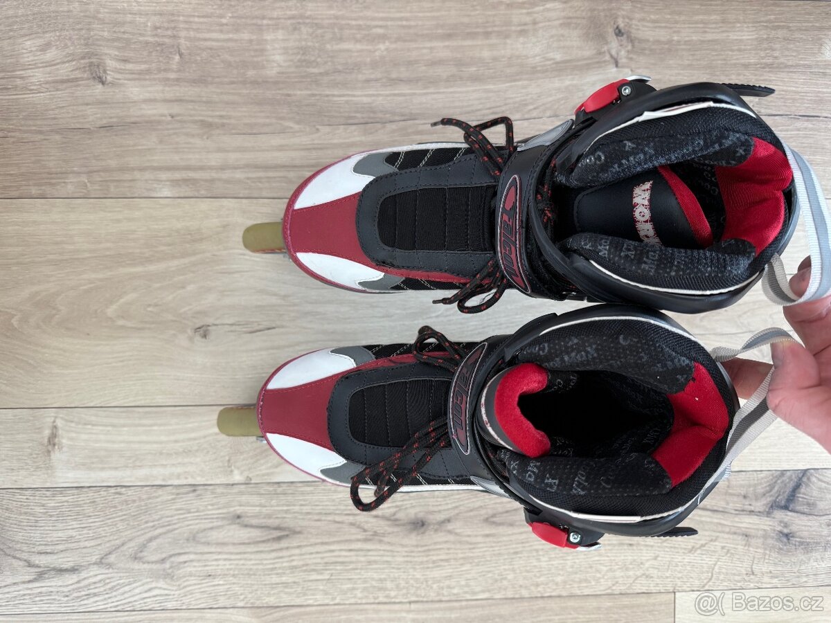 Worker Falcon vel. 43 - 9