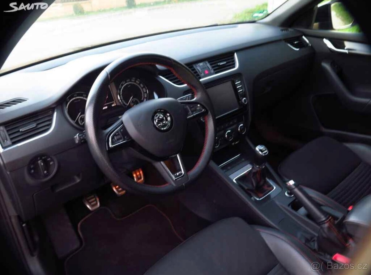 Škoda Octavia III RS 2.0TSI - 9