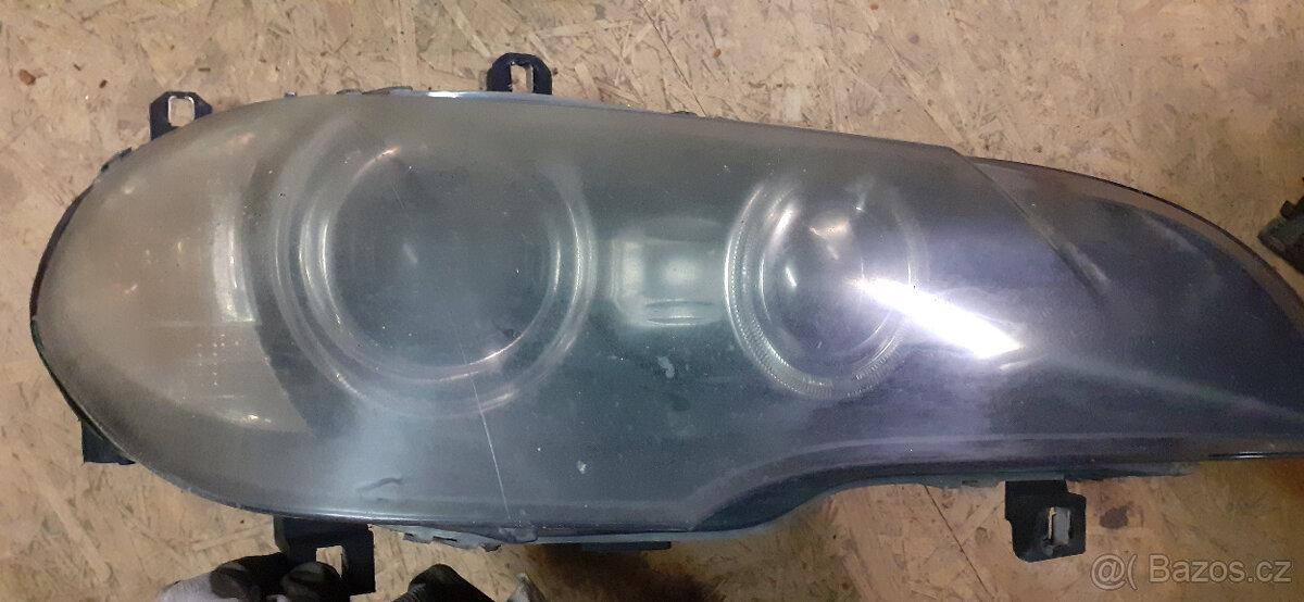 BMW X5 e70 - Přední xenony - 9