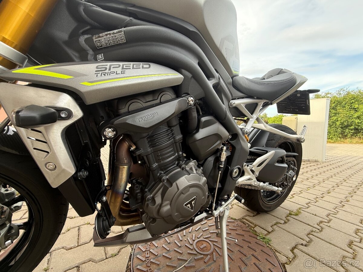 Triumph Speed Triple 1200 RS - 9