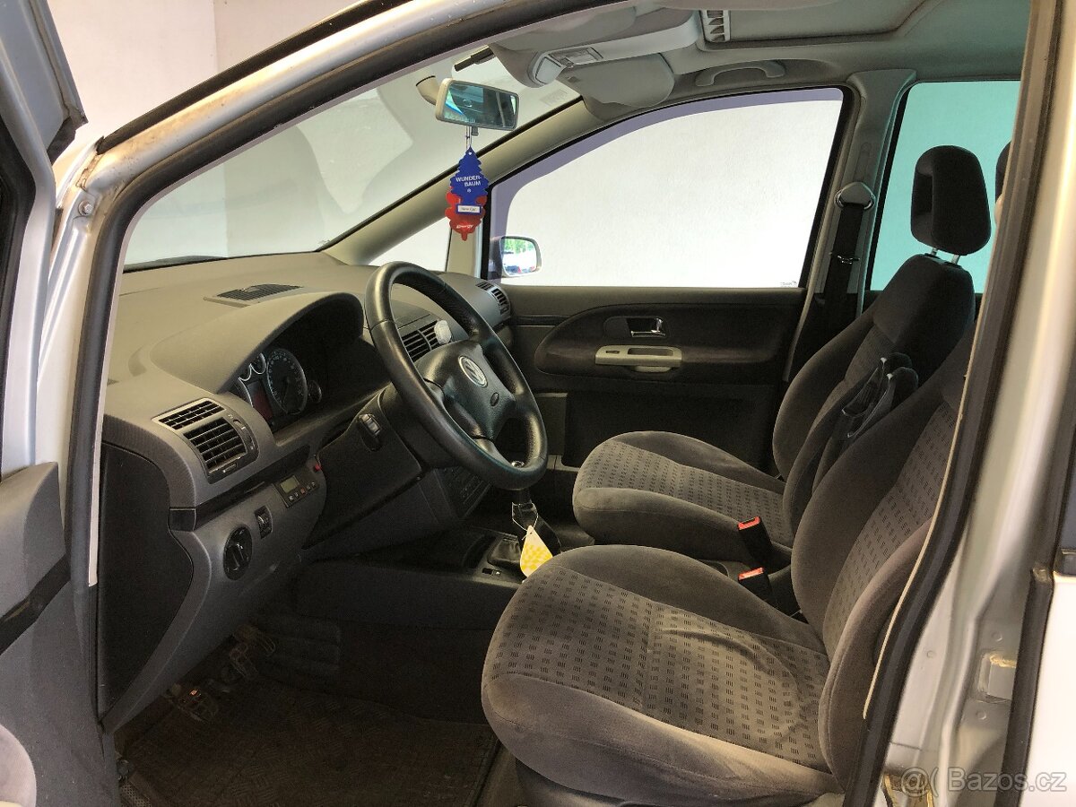 VOLKSWAGEN SHARAN 1.9 TDI - 9