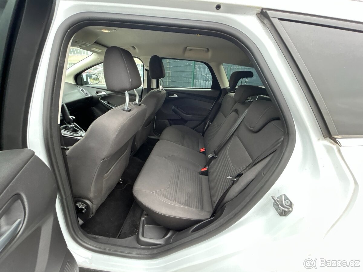Ford Focus Turnier 1.0 EcoBoost Titanium 125PS - 9