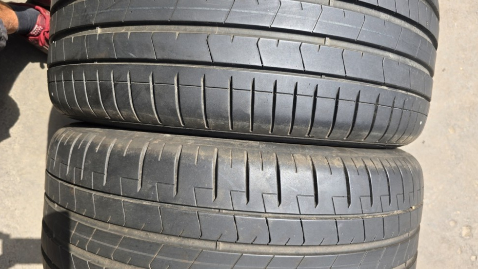 Letní pneu 275/40/20 Pirelli Run Flat - 9