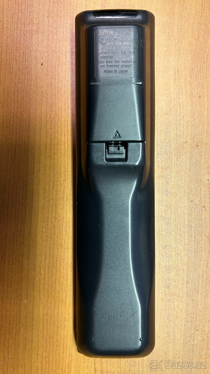 Panasonic NV-HD100 HiFi Stereo, vysoký model + ovladač - 9