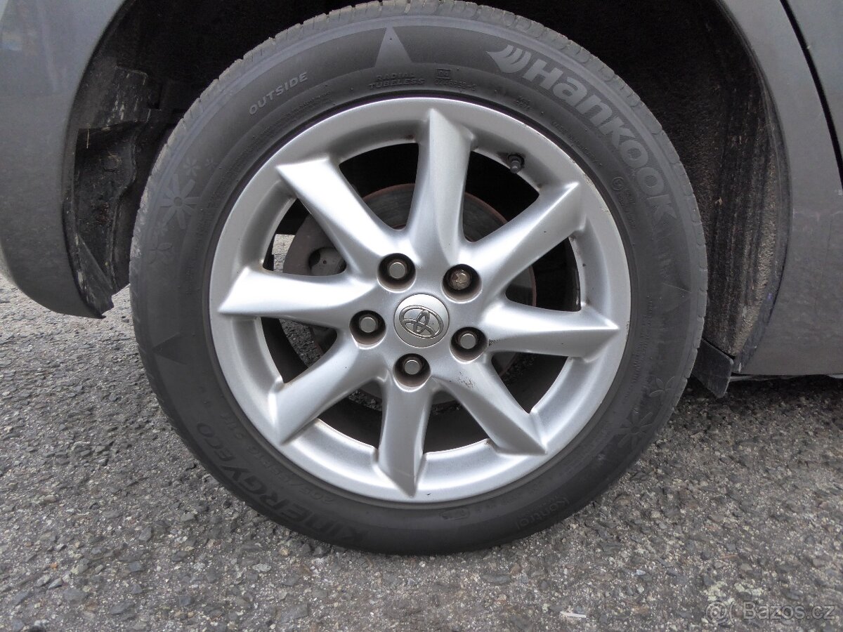 Toyota Auris 1,4 D-4D - 9