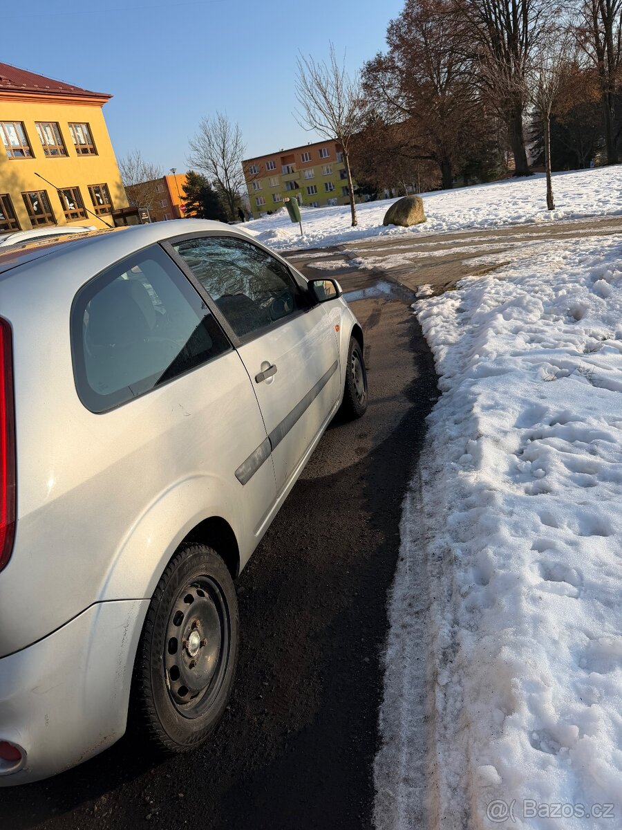 Ford Fiesta 1.25 - 9