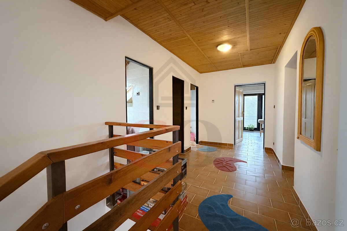 Prodej rodinného domu Tymákov - 9
