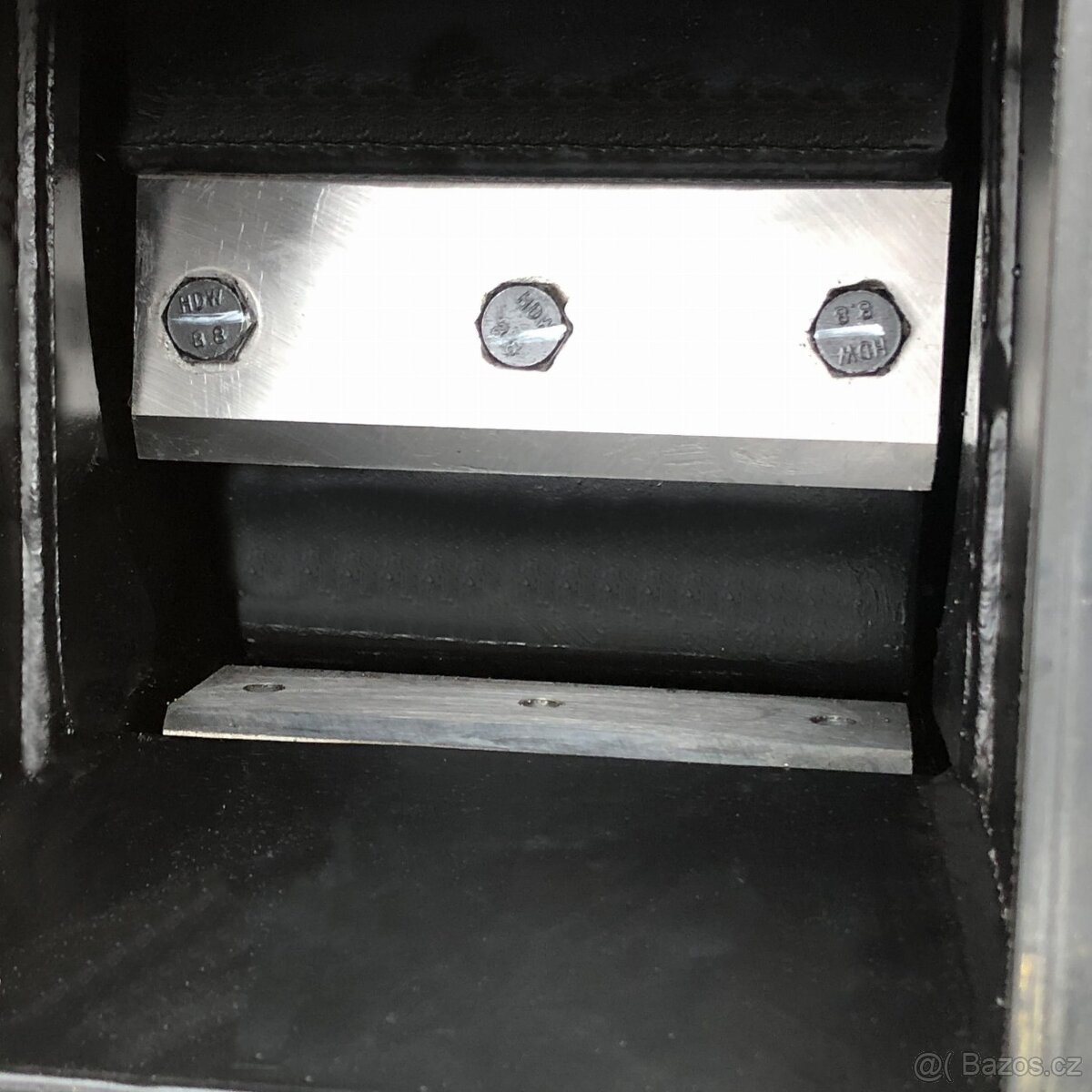 Štěpkovač-drtič-TB GARDEN P4206 - 9