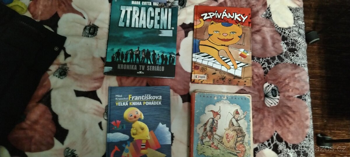 Prodej retro knih 2 + komiksy - 9