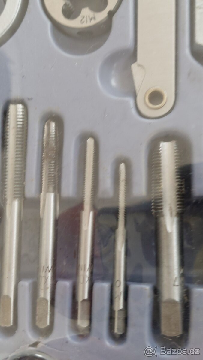 Sada závitníků - 9