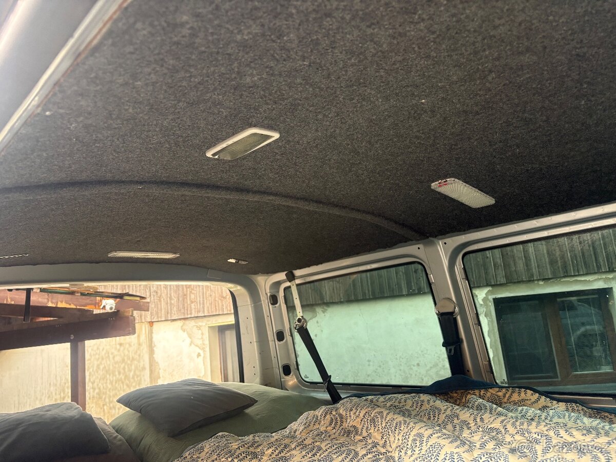 VW T5 CARAVELLE 2.5TDI 96KW 9 mist, camper PO SERVISU - 9