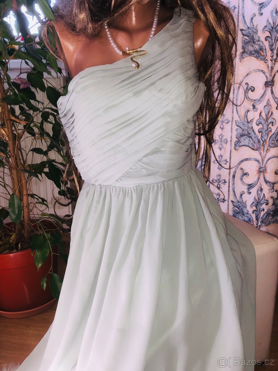 satyH&M # spolecenske# hostnasvatbu# maturitni# plesove - 9