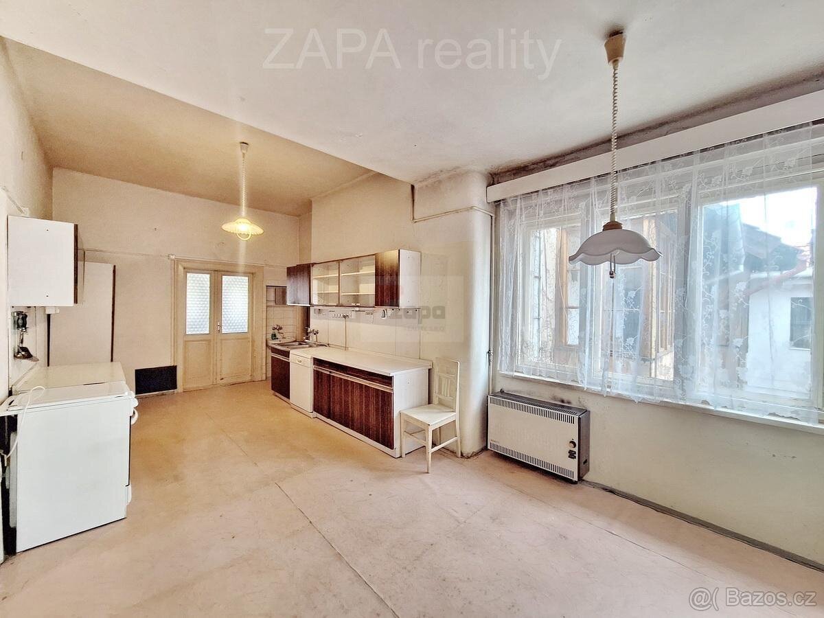 Prodej řadového RD celkem 209 m2, pozemek 543 m2, Roudnice n - 9