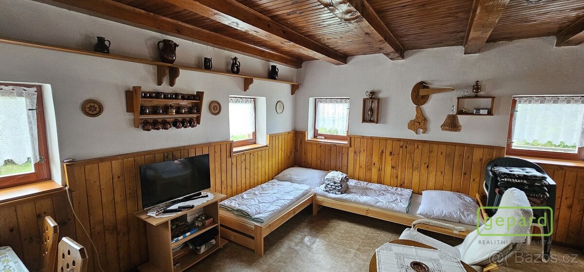 Chata na Lipně, Hůrka u Černé v Pošumaví - 9