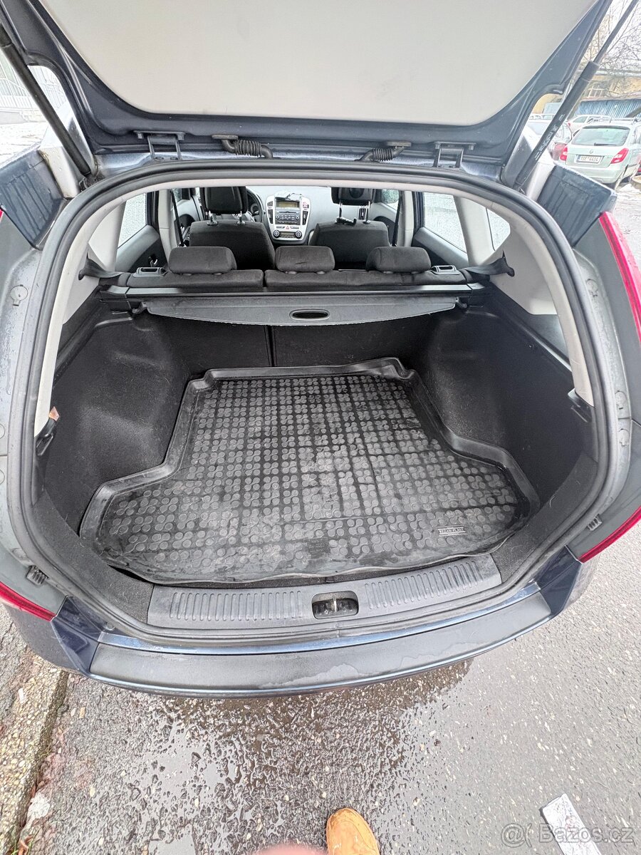 Kia ceed 2007 1,4 benzín - 9