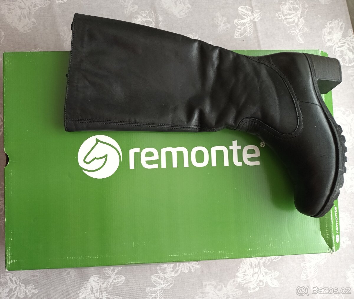 Prodám kožené kozačky vel 38 - 9