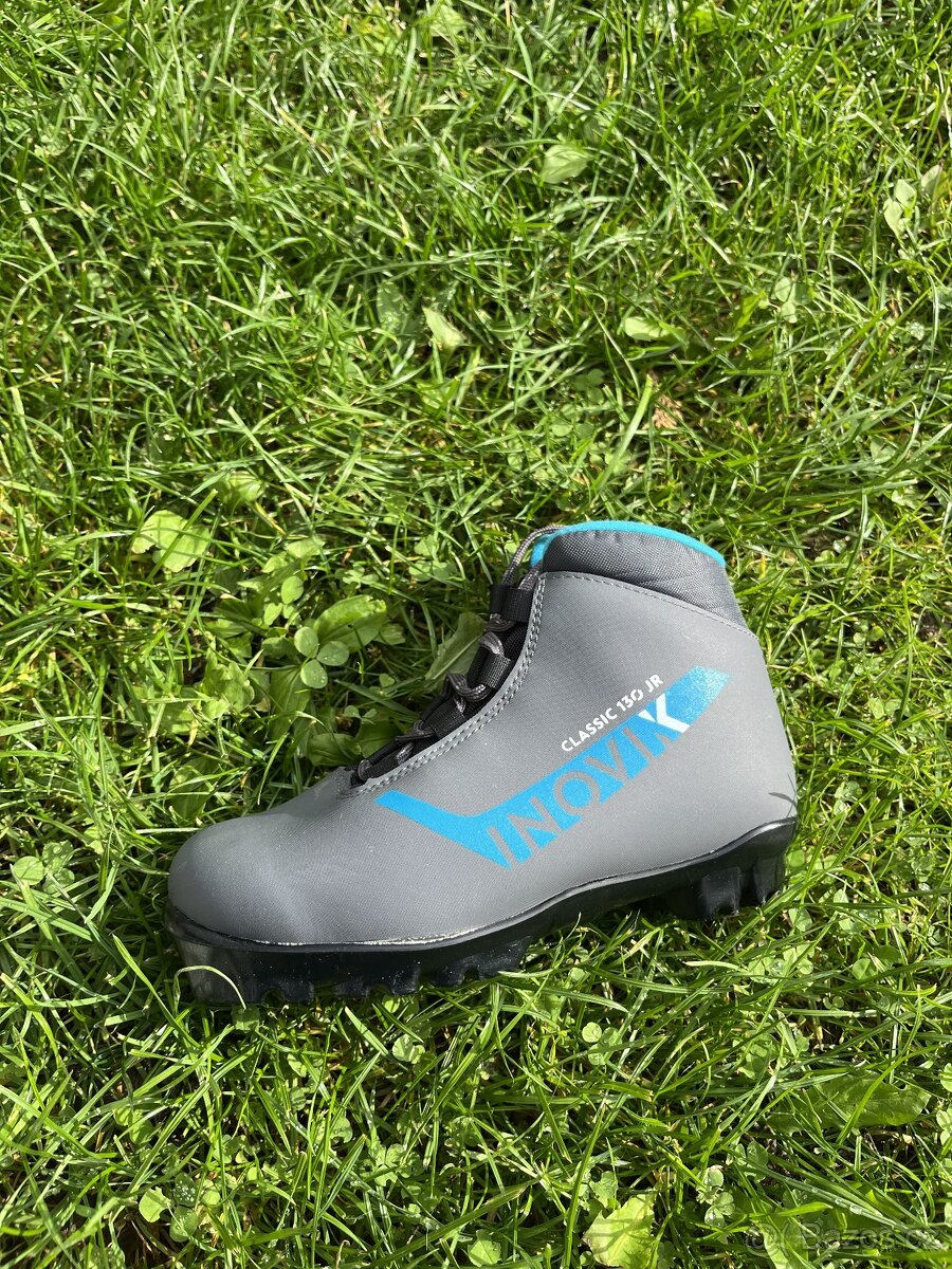 Běžecké lyže a boty pro děti 7-8 let - 9