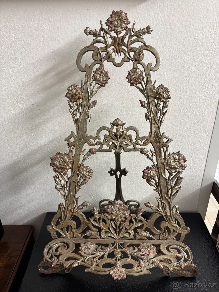 Secesní stojan na fotky - 9