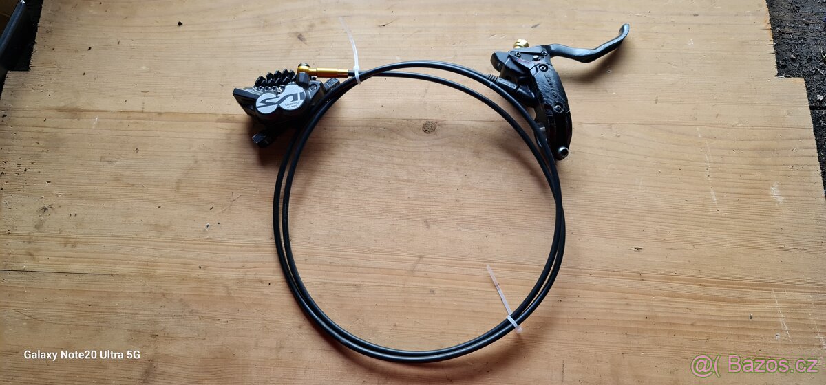 Dily z kola Trek Session 8.8 2010. - 9