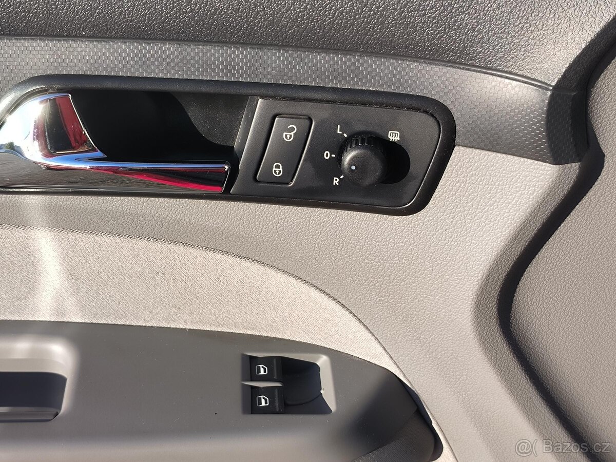 Volkswagen Caddy 1.4 16V , 59 kW benzín, 2009 - 9