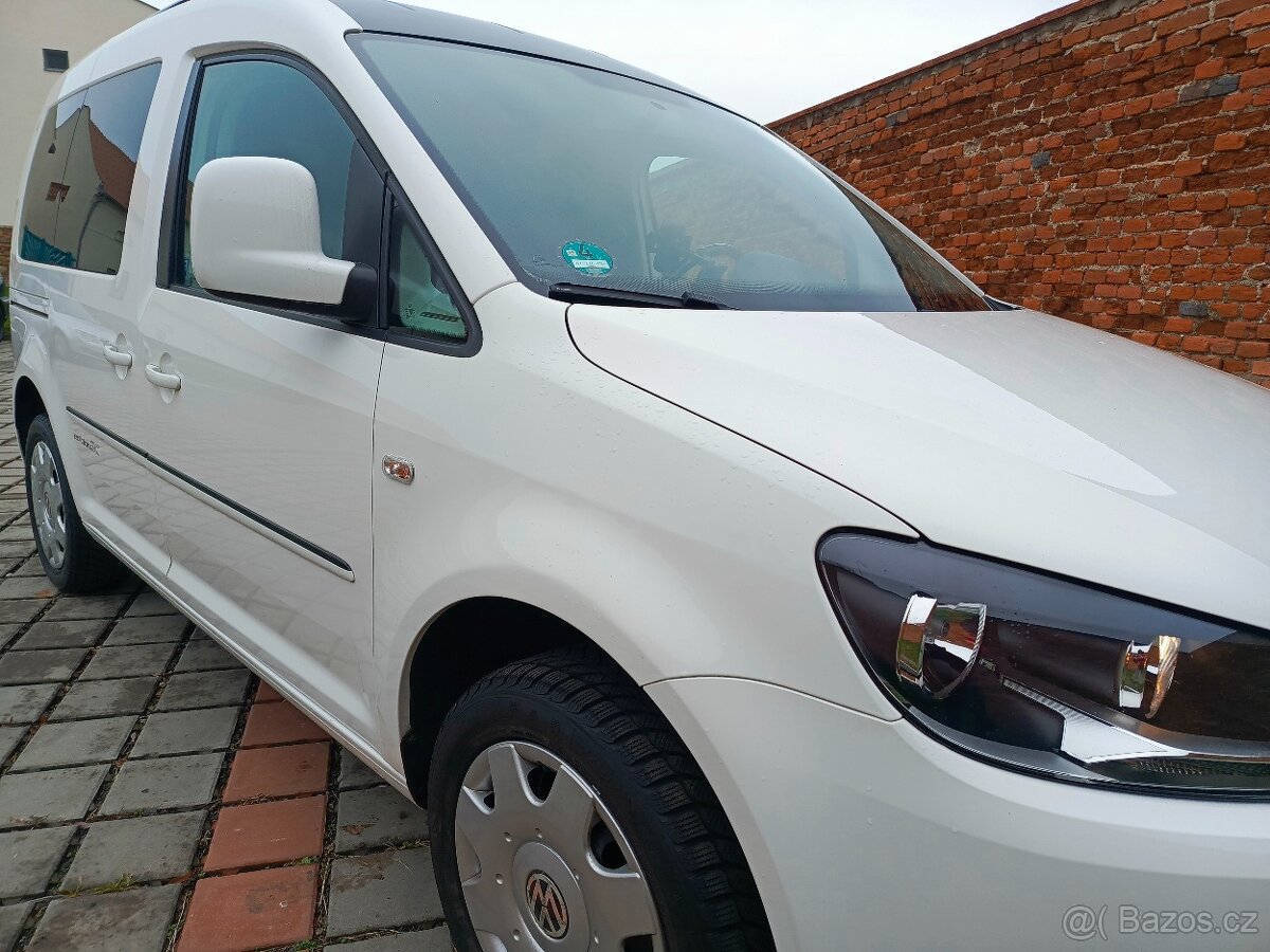 VOLKSWAGEN CADDY 1.6 TDI EDITION 30, najeto 164tisíc km - 9