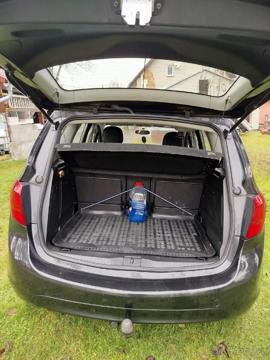 Opel Meriva - 1.4 Turbo - 88 kW - rok 2014, TOP stav. - 9