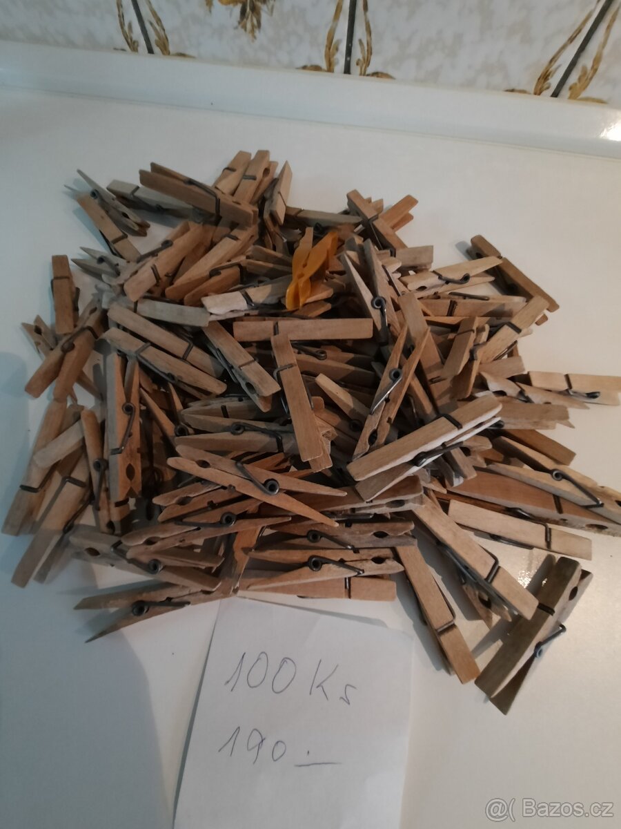 Kolíčky na prádlo 20 ks 50 kč nové,dřevěné kolíčky 100 ks - 9