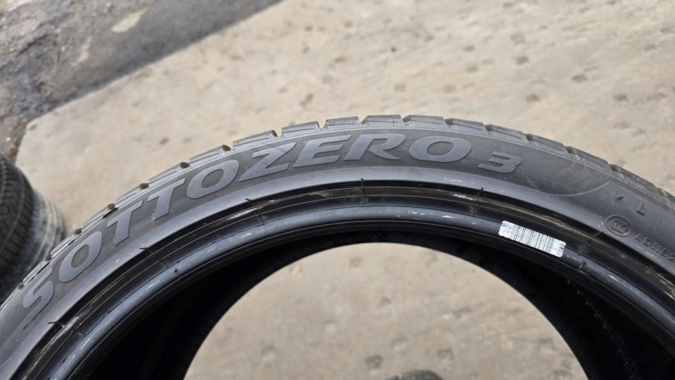 Zimní pneu 305/30/20 Pirelli - 9