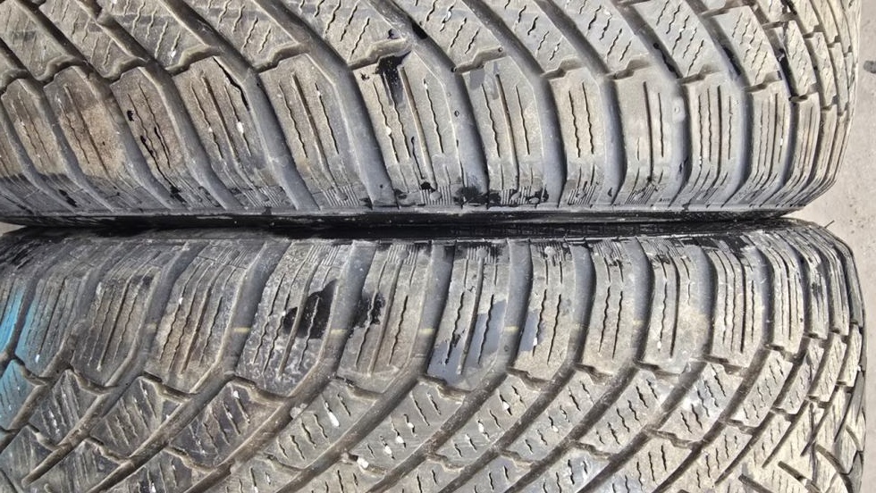 Zimní pneu 205/55/16 Continental - 9