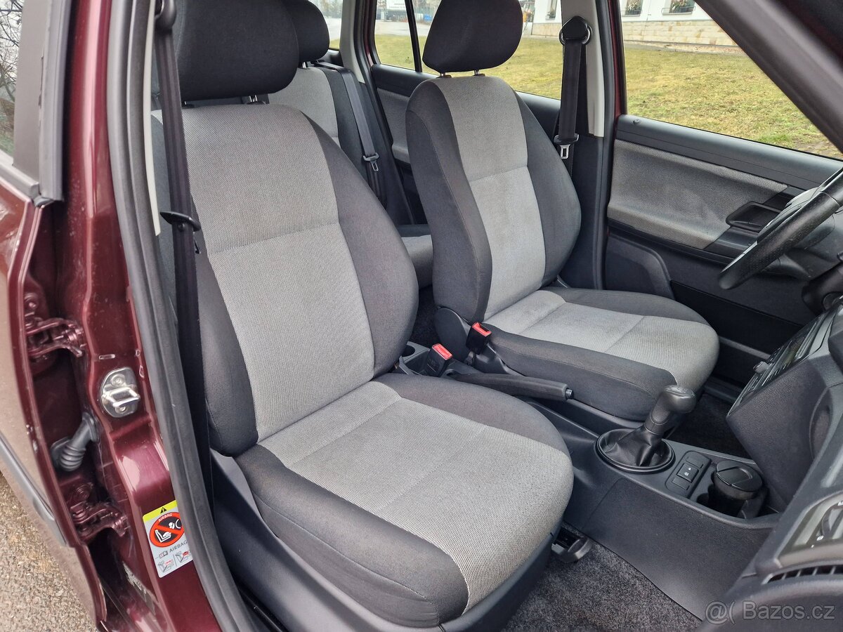 Škoda Fabia 2 combi 1,4 16 V 63 KW - 9