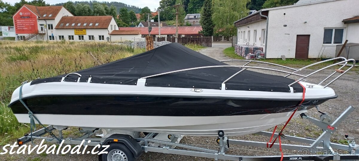 Motorový člun Orion 560 SunDeck - 9
