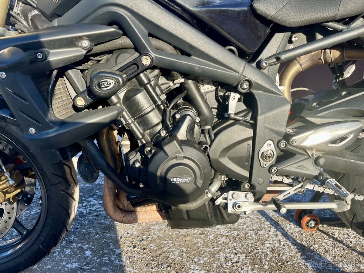 Triumph Street Triple 675 - 9