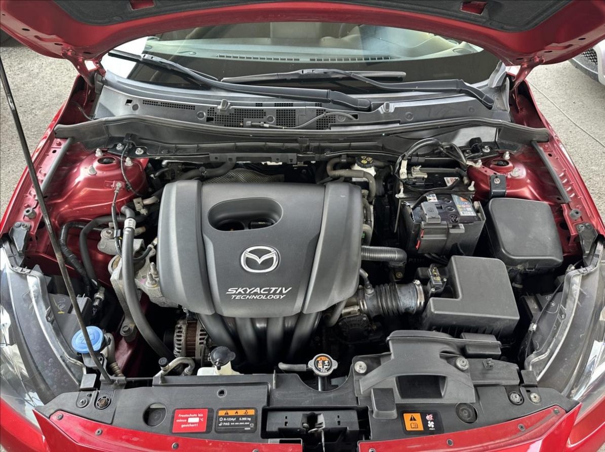 Prodáváme Mazda 2 1.5 66kW 2016 114311km - 9