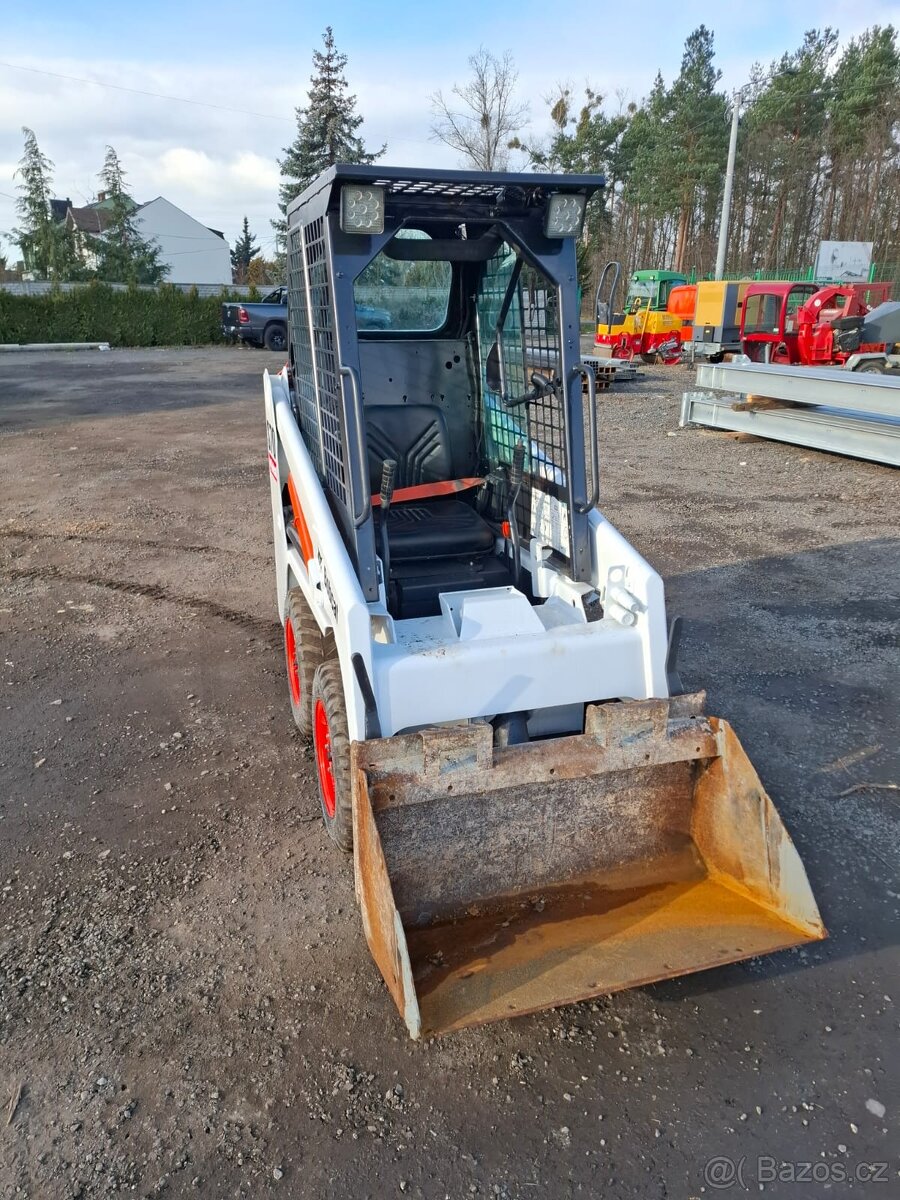 Smykový nakladač BOBCAT S70 2020R - 9